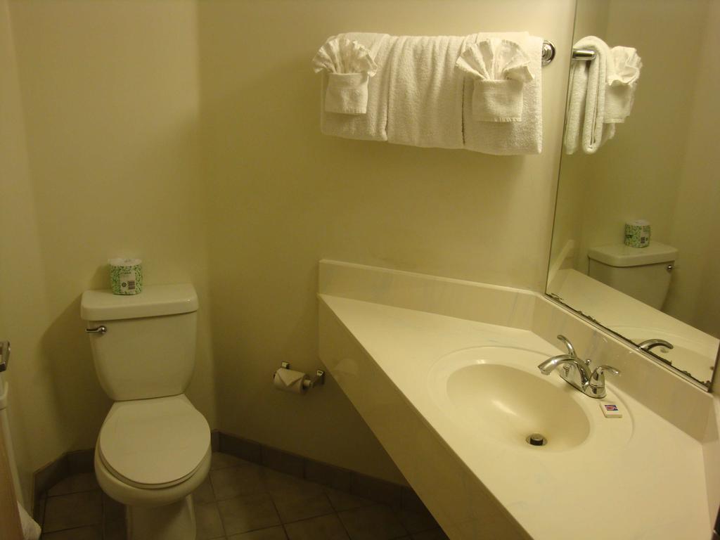 Lakeside Inn Lake Havasu City Zewnętrze zdjęcie
